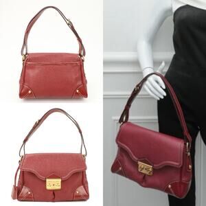 💎✨Authentic✨💎Louis Vuitton Suhari L'essentielle Shoulder Bag Red